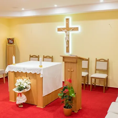 Отель Polski Dom Pielgrzyma Krolowej Apostolow Pokoju Меджугорье